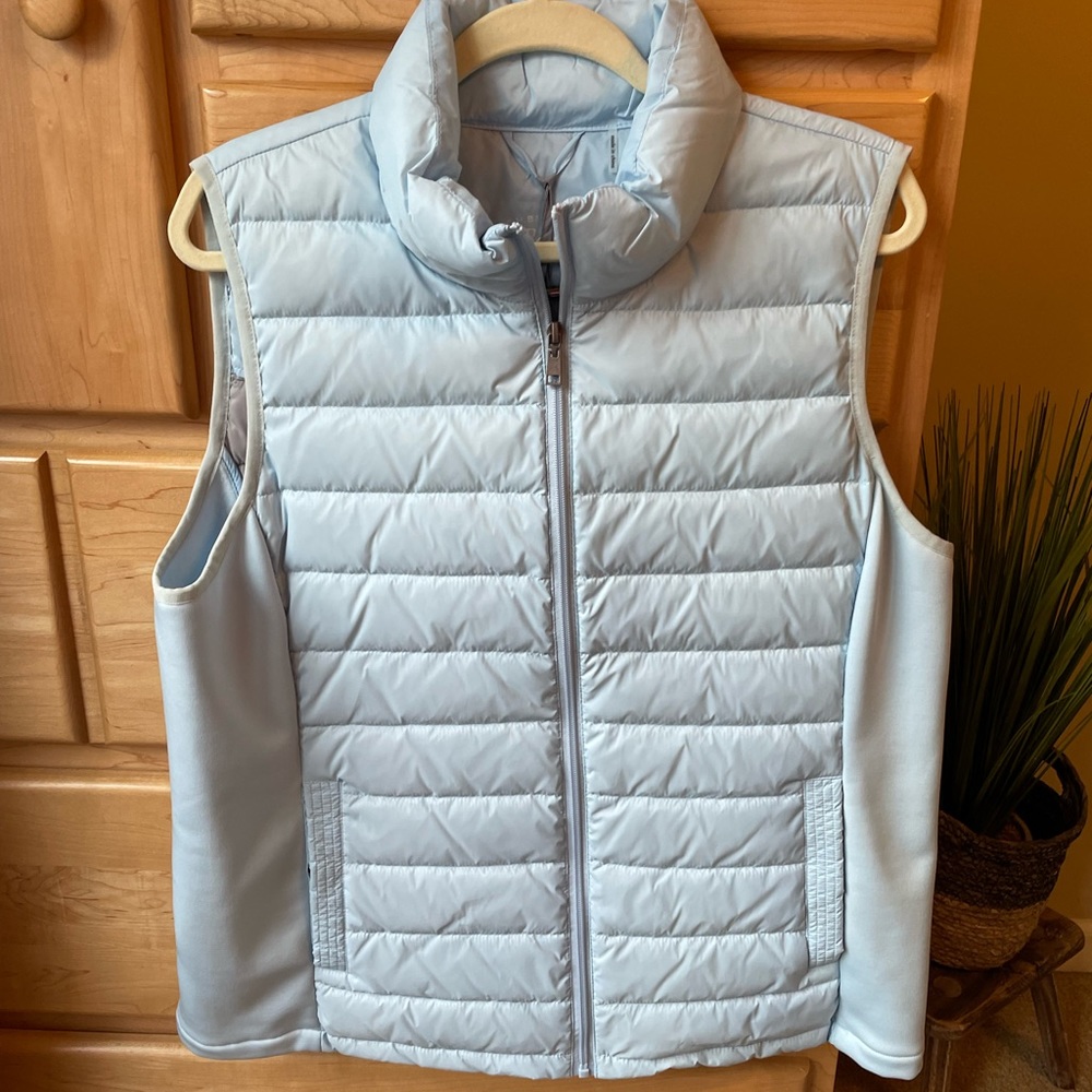 NWT GH Bass packable lightweight womens vest (pale blue) size XL